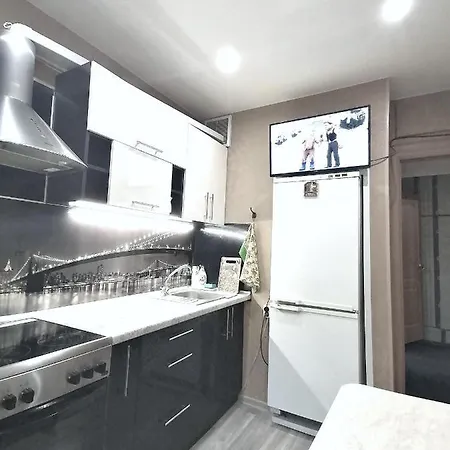 At Prospect Gazety Pravda Apartment